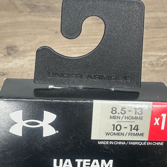 NWT UnderArmour UA Team Unisex Cushioned Crew Socks Size M/L (Royal Blue) - Picture 4 of 12